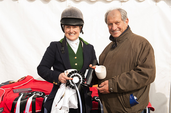Side Saddle Dash -333