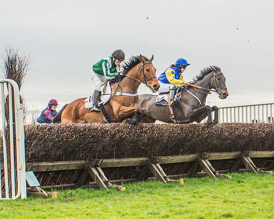 Race 5 - Novice Riders-24