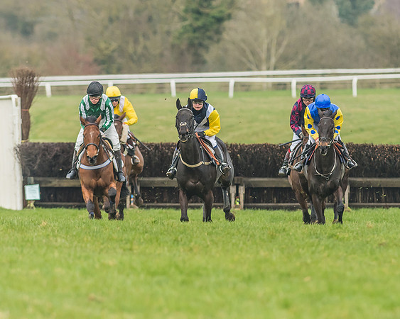 Race 5 - Novice Riders-43