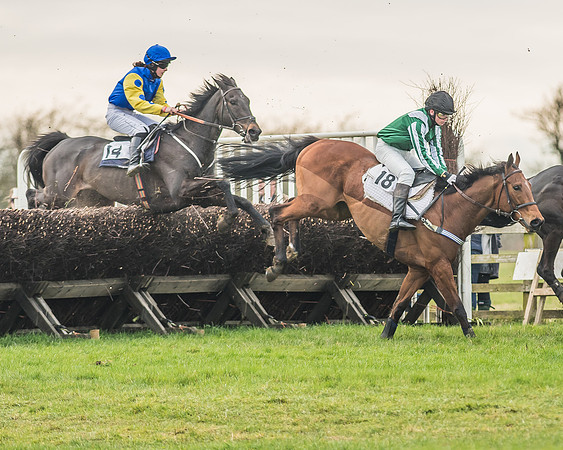 Race 5 - Novice Riders-54