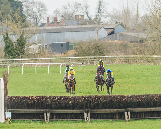 Race 5 - Novice Riders-56