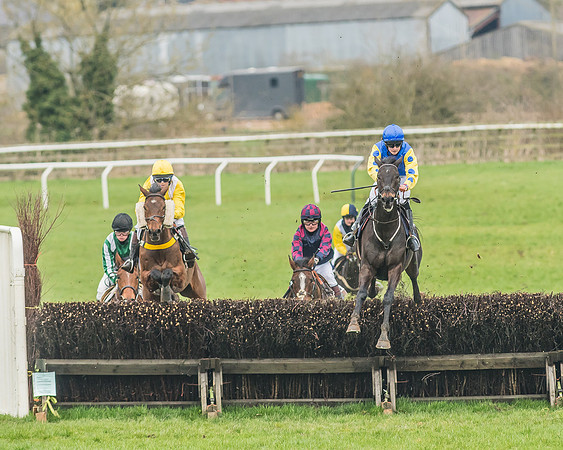 Race 5 - Novice Riders-58