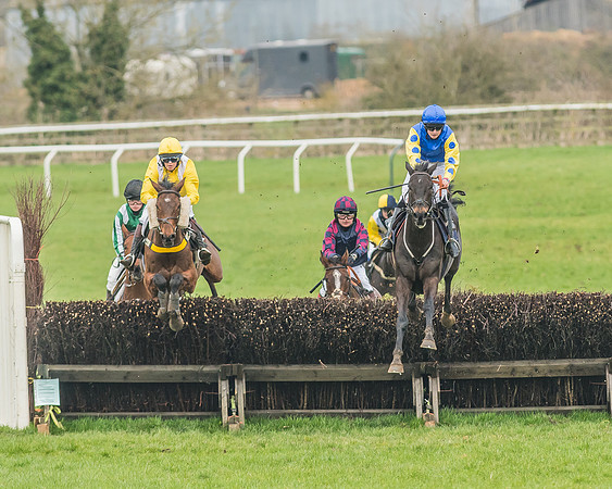 Race 5 - Novice Riders-59