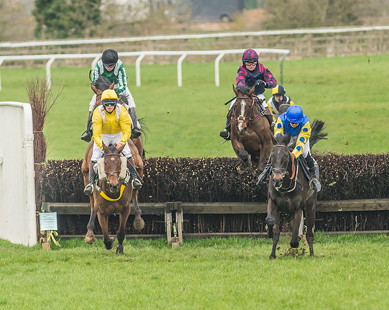 Race 5 - Novice Riders-62