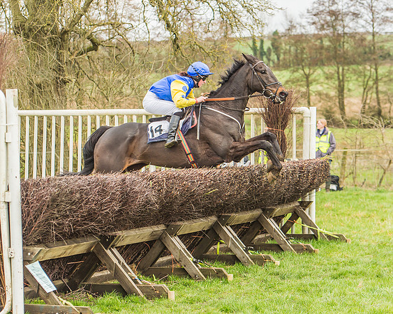 Race 5 - Novice Riders-68