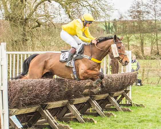Race 5 - Novice Riders-71