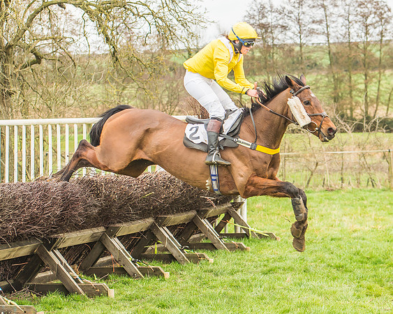 Race 5 - Novice Riders-72