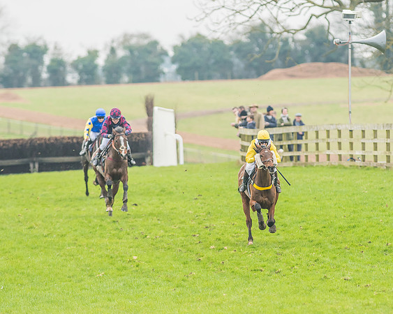 Race 5 - Novice Riders-79