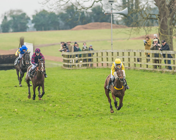 Race 5 - Novice Riders-81