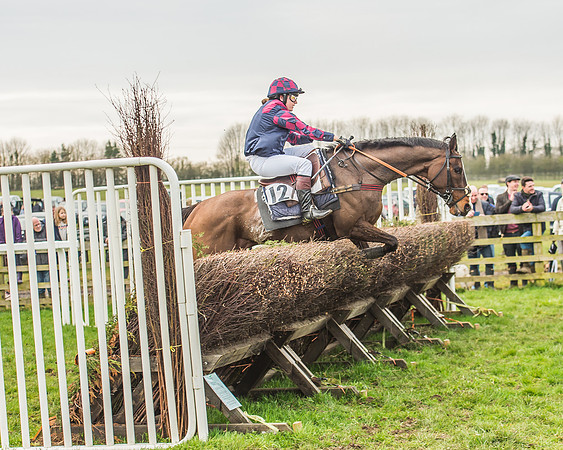 Race 5 - Novice Riders-90