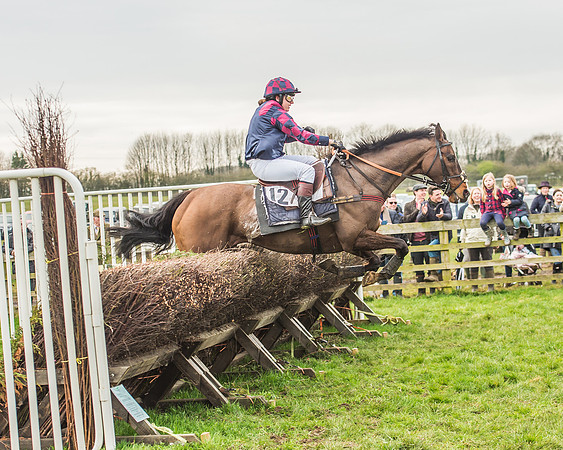 Race 5 - Novice Riders-91