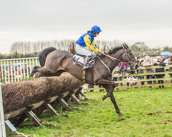Race 5 - Novice Riders-97