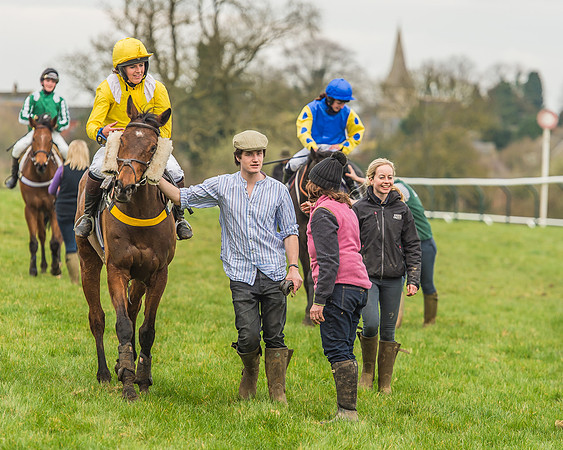 Race 5 - Novice Riders-105