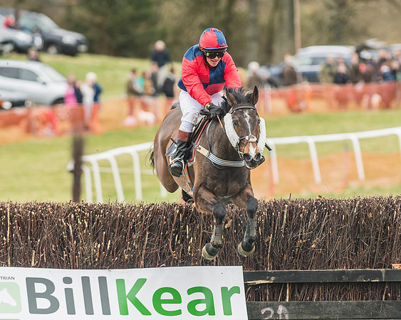 Race 4 - Novice and Vets-101