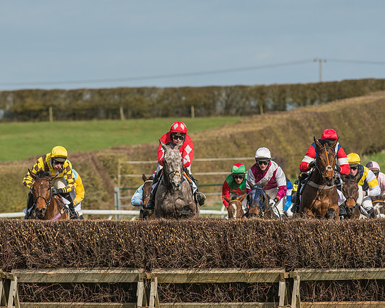 Race 2 - Open Maiden Div 1 -64
