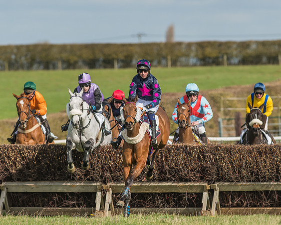 Race 1 - Hunt Members-56