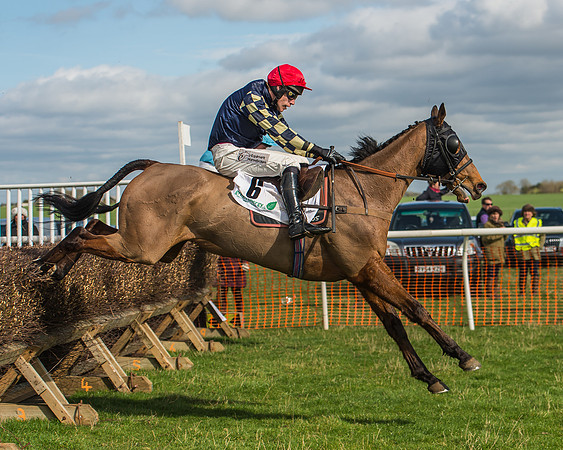Race 1 - Hunt Members-102