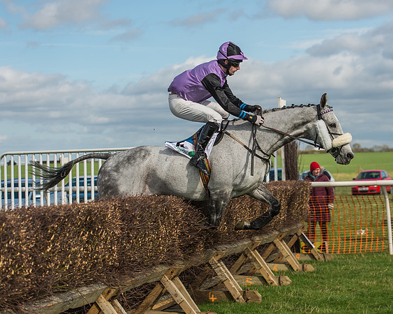 Race 1 - Hunt Members-103