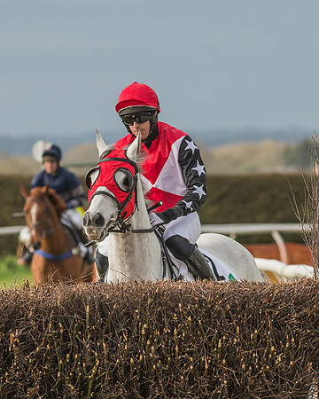 Race 6 - Confined-19