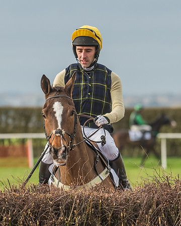 Race 6 - Confined-42