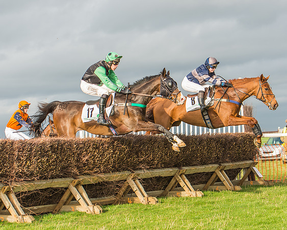 Race 6 - Confined-49