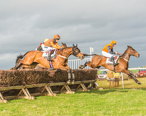 Race 6 - Confined-53