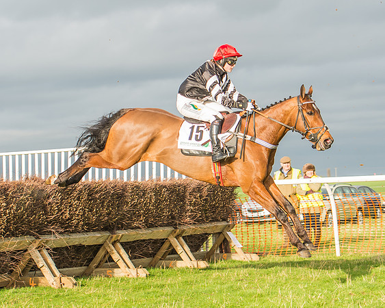 Race 6 - Confined-59