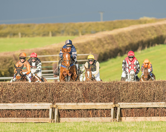 Race 6 - Confined-62