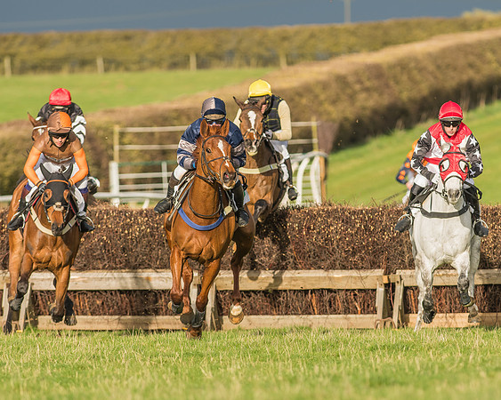Race 6 - Confined-71