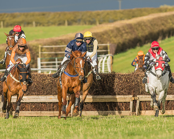 Race 6 - Confined-73