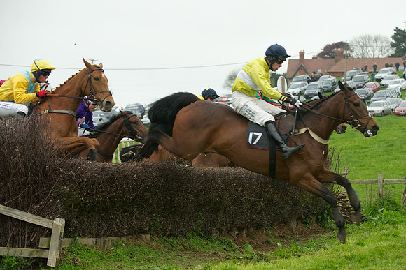 Race 6 - Maiden 45