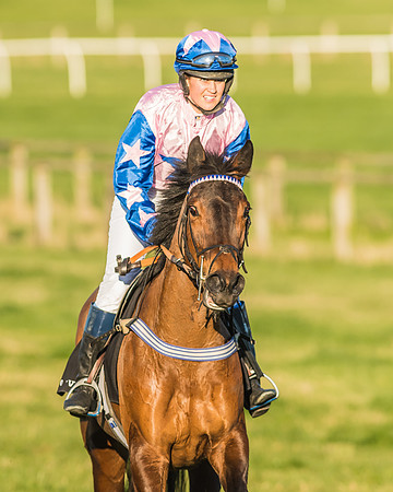 Race 7 - Puckeridge Hunt Charity Flat Race-100