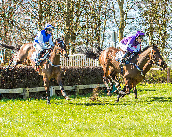 Race 1 - Puckeridge Hunt Members-62