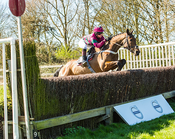 Race 1 - Puckeridge Hunt Members-85