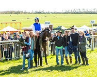 Race 1 - Hunt Members