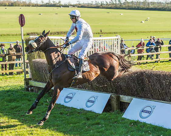 Race 5 - Red Mills Intermediate Race-37