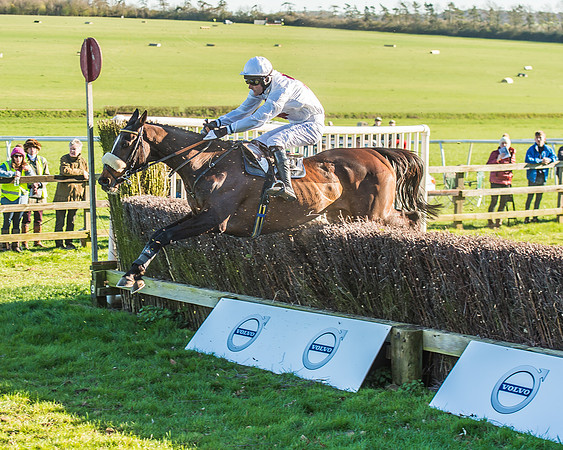 Race 5 - Red Mills Intermediate Race-62