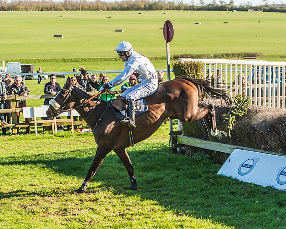 Race 5 - Red Mills Intermediate Race-64