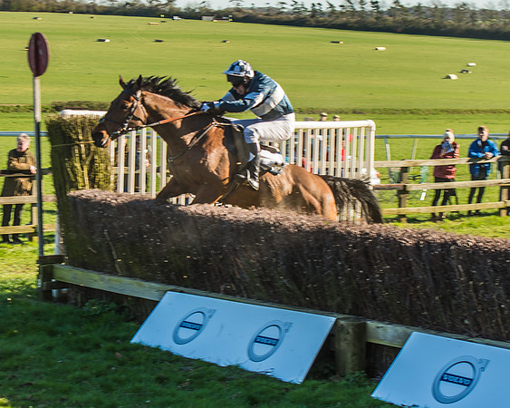 Race 5 - Red Mills Intermediate Race-66
