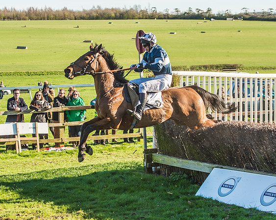 Race 5 - Red Mills Intermediate Race-68