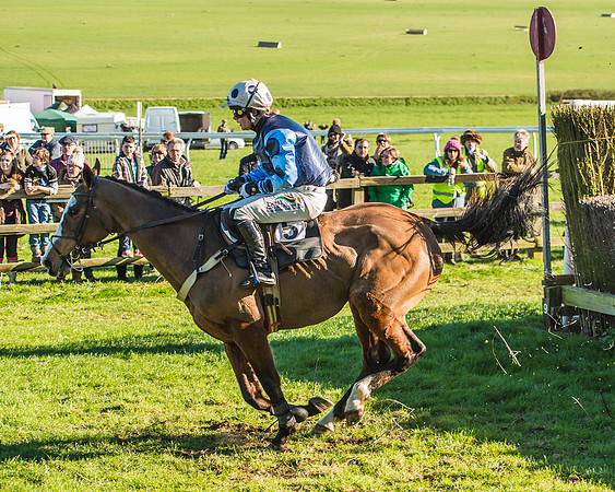Race 5 - Red Mills Intermediate Race-76