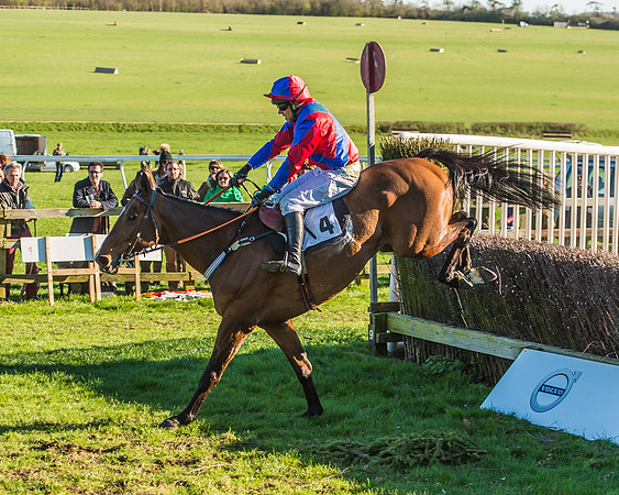 Race 5 - Red Mills Intermediate Race-81