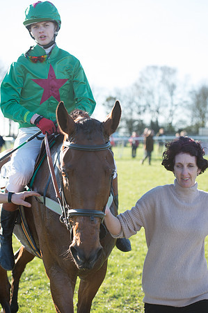 Race 6 - PPORA Club Members Novices Race-77