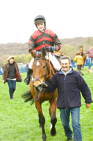 Race 3 - 4-5-6 Maiden 64