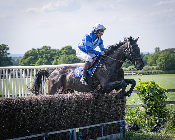 Race 4 Empire De Maulde - Seb Mead winners of The Perry’s of Aylesbury Jaecoo Men’s Open Race (147 of 190)