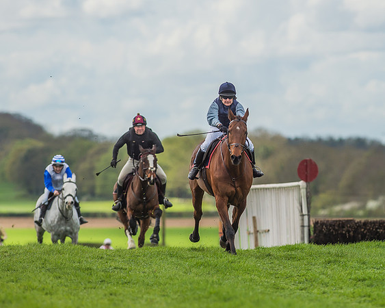 Hunt Charity Race  -97