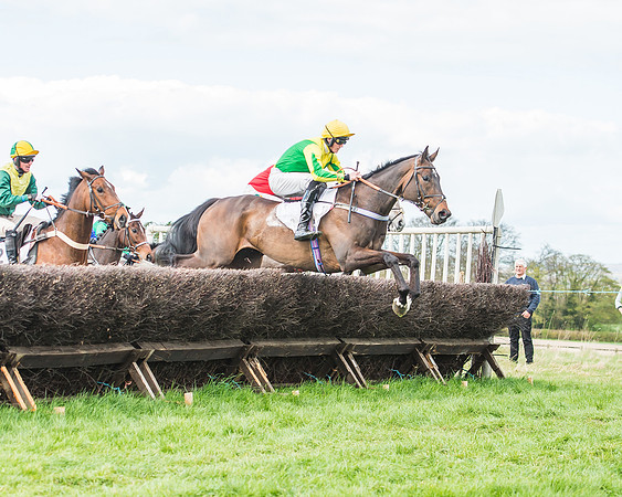 Race 3 - 4-5-6 Year Olds Open Maiden-57