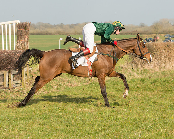 Race 5 - Pegasus Club Members Race (37 of 101).jpg