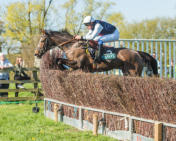 Race 5 - The Restricted Race-64