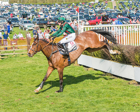Race 3 - Ladies Open-90